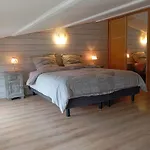 Le Du Galou Vakantiehuis Sully (Calvados)